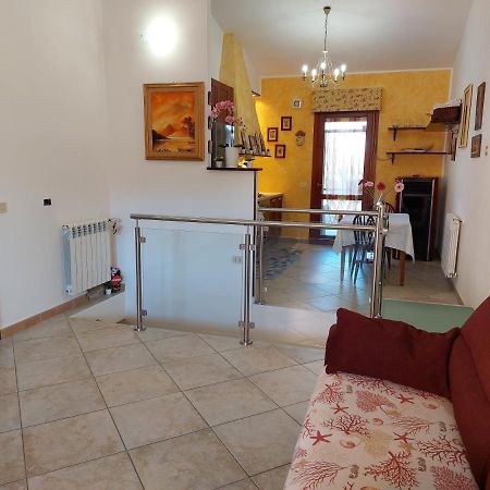 Villa La Casa Di Eledo à La Maddalena  Extérieur photo
