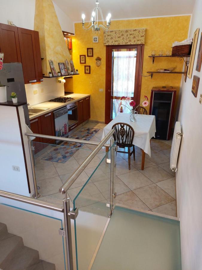 Villa La Casa Di Eledo à La Maddalena  Extérieur photo
